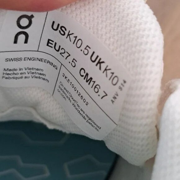 On THE ROGER Kids - Color: Ivory / Orange - Size: Kid 10.5 - Picture 9 of 9